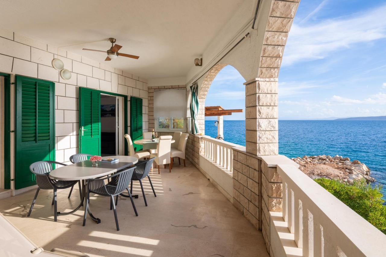 Beach Villa Porat Pisak Exteriör bild