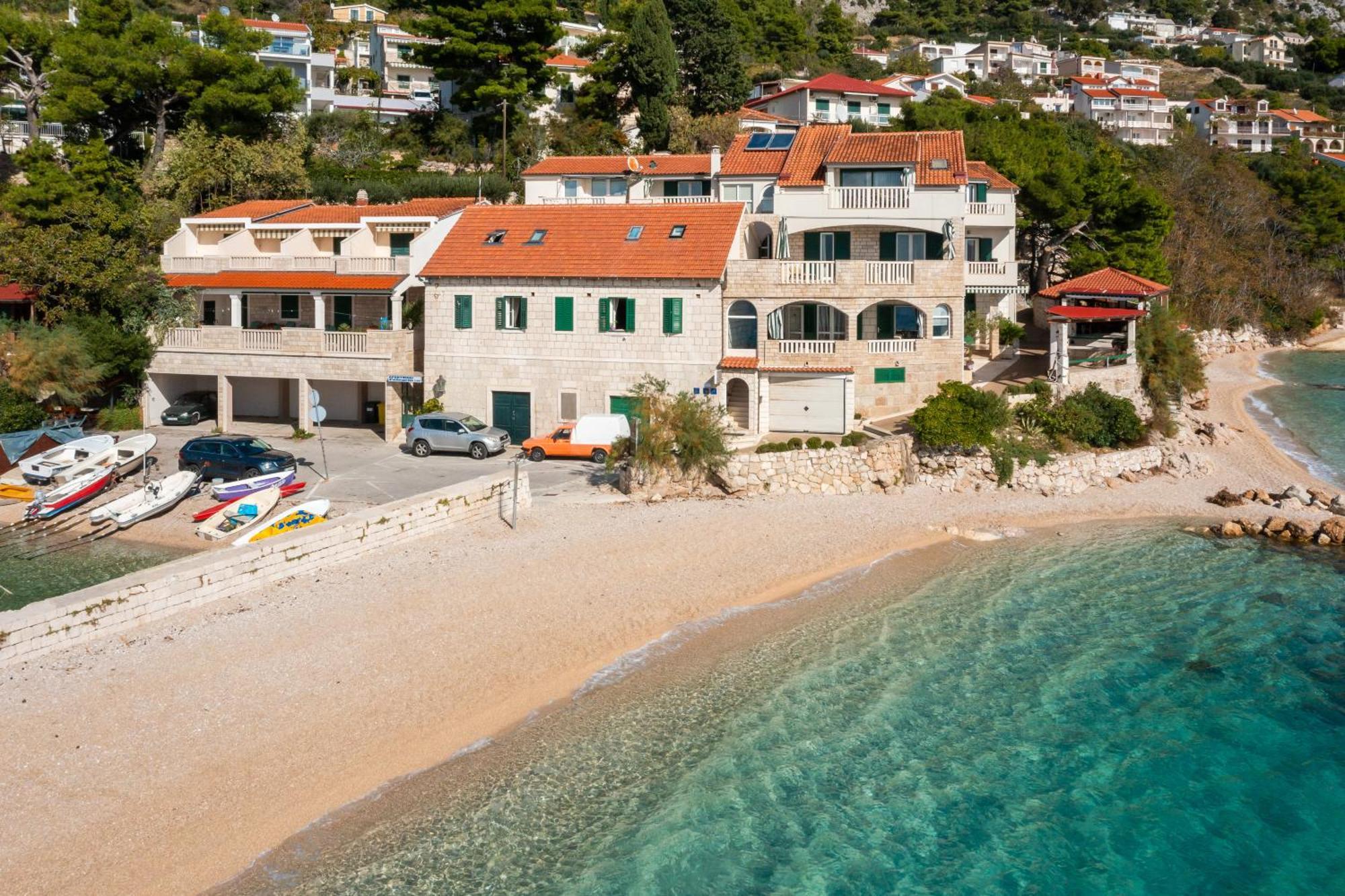 Beach Villa Porat Pisak Exteriör bild