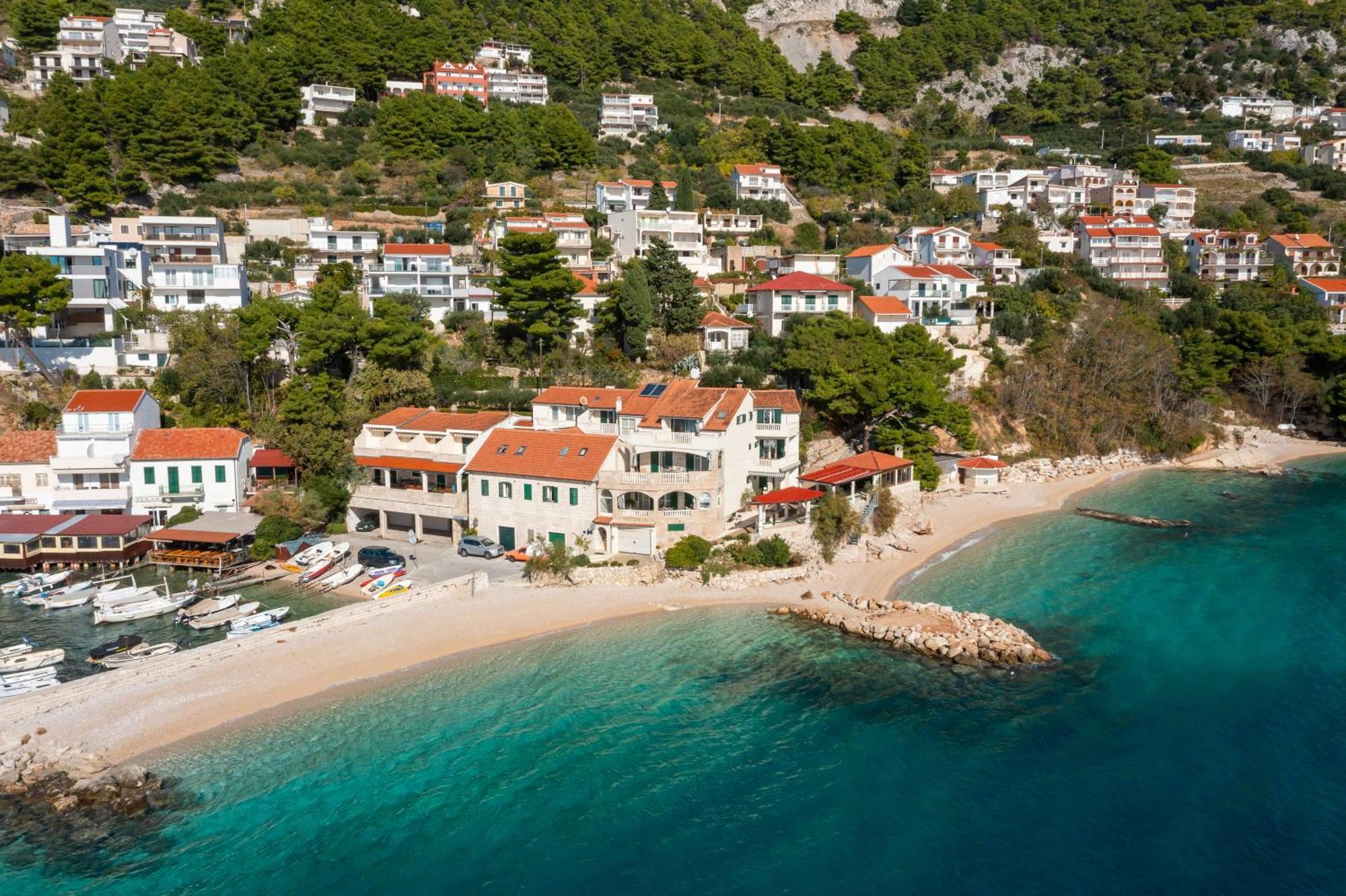Beach Villa Porat Pisak Exteriör bild