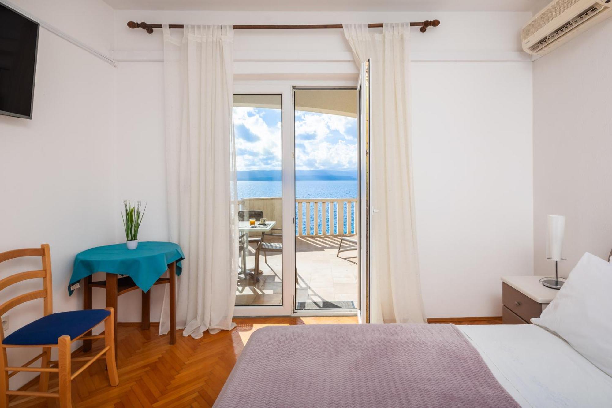 Beach Villa Porat Pisak Exteriör bild