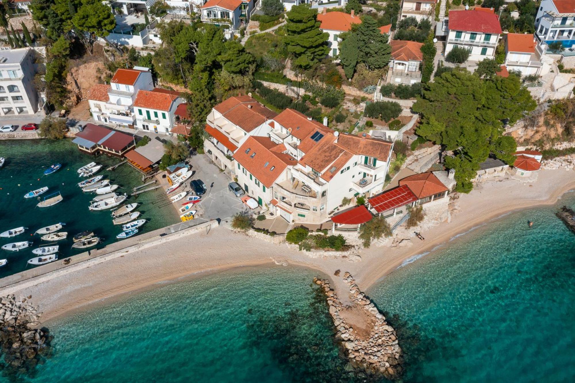 Beach Villa Porat Pisak Exteriör bild